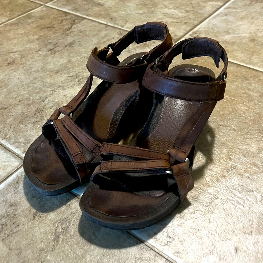 Teva Brown Leather Platform Sandals